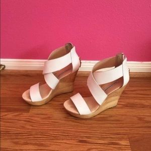 Diane Von Furstenburg Wedges